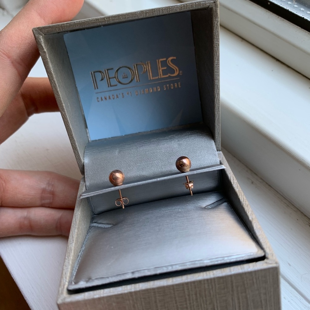 14k rose gold studs
